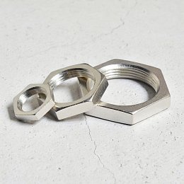 Контргайки стальные 32